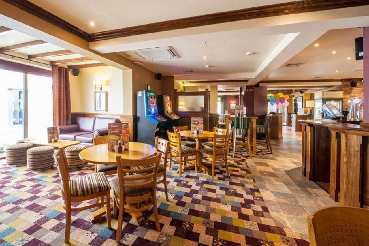 Premier Inn Stoke-On-Trent Ngoại thất bức ảnh